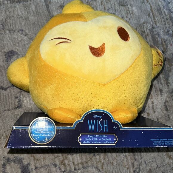 Disney Wish and hug star twinkling lights NWT - Picture 3 of 6